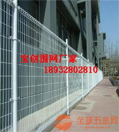 金屬絲護(hù)欄網(wǎng) 產(chǎn)品解析、規(guī)格選擇與廣泛應(yīng)用